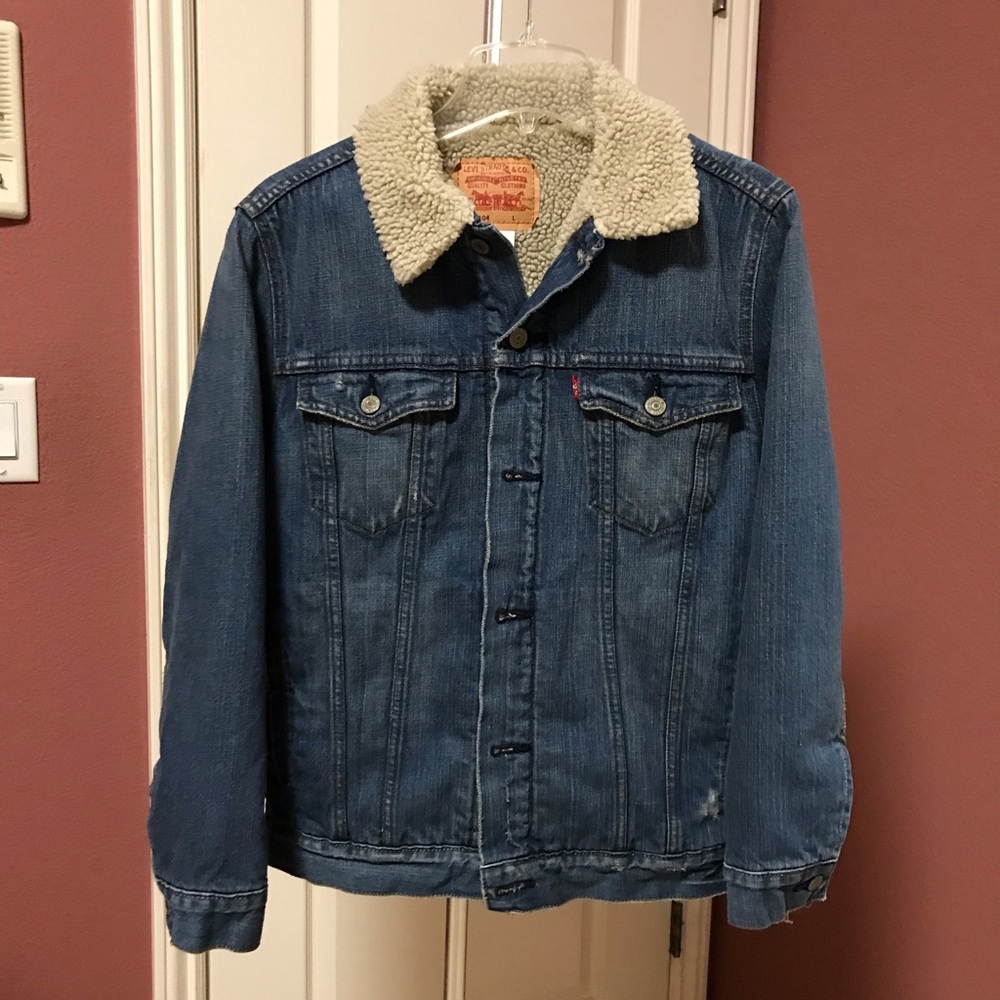 Levi Trucker Jacket